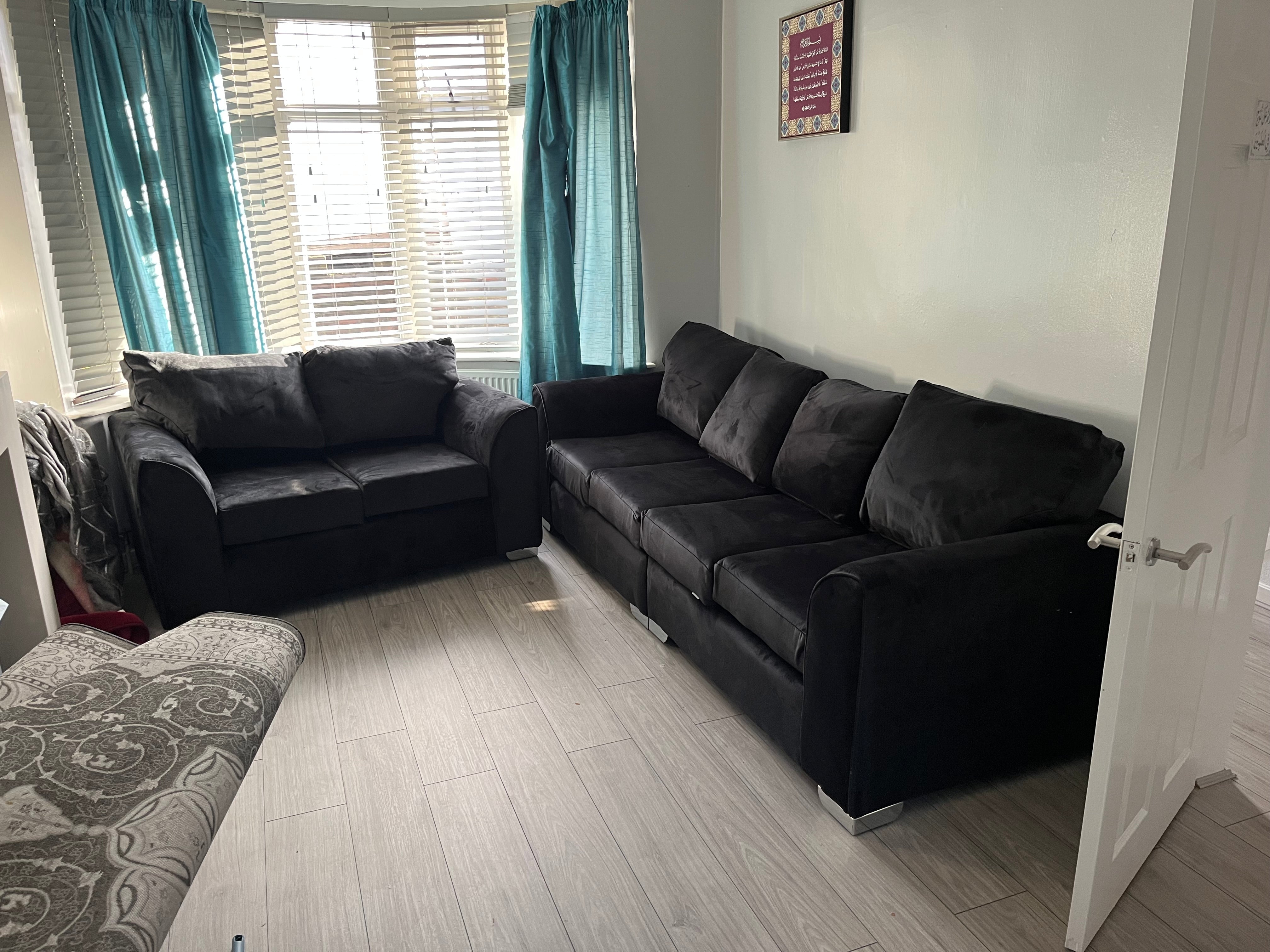 Homely Sofas 