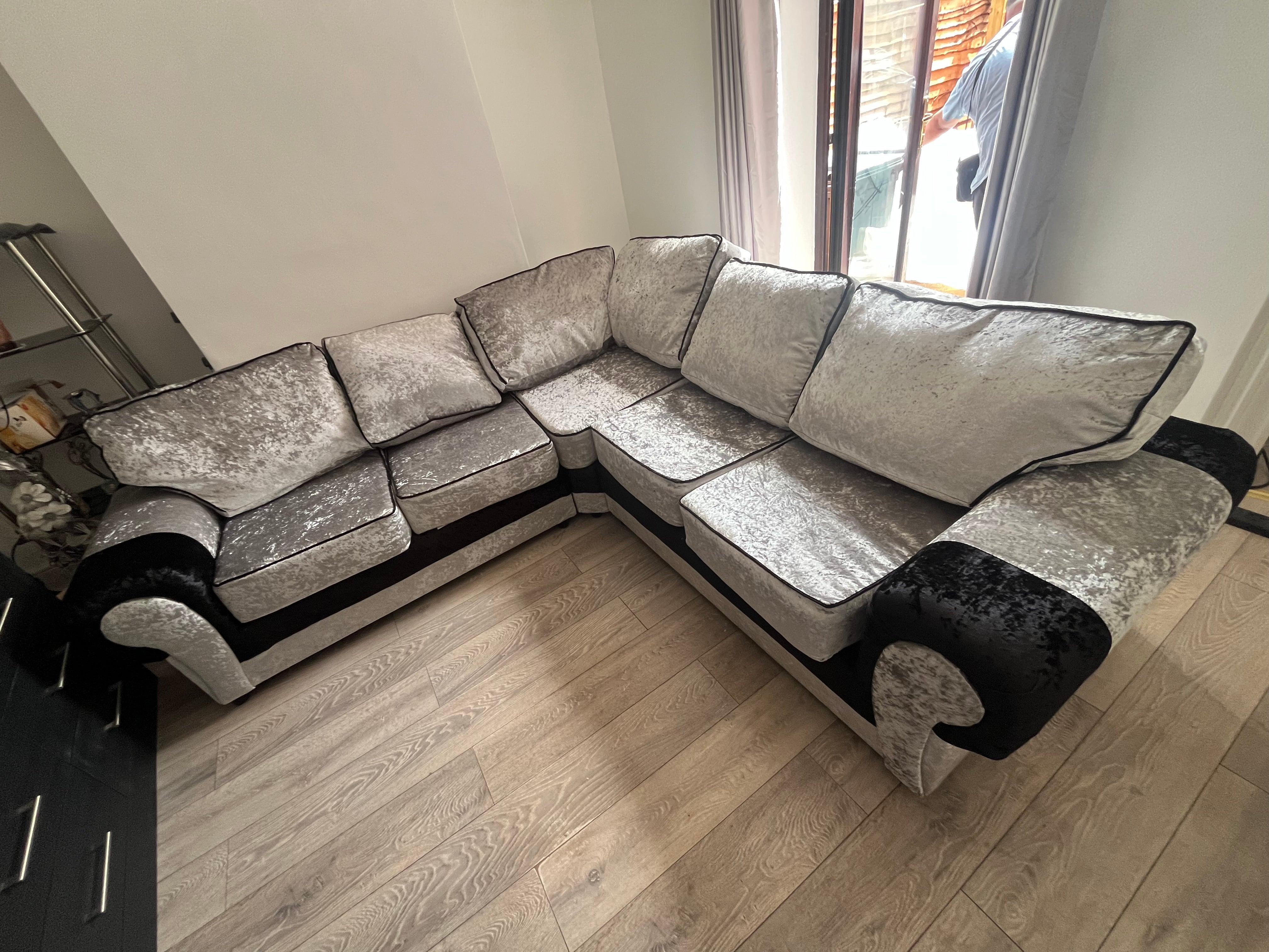 Homely Sofas 